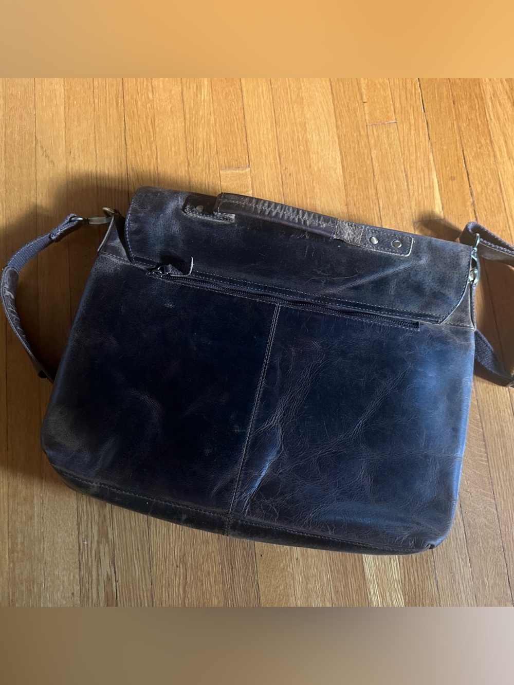 KomalC Brown Leather Classic Academia Crossbody Bag/Laptop Bag - Picture 8 of 8